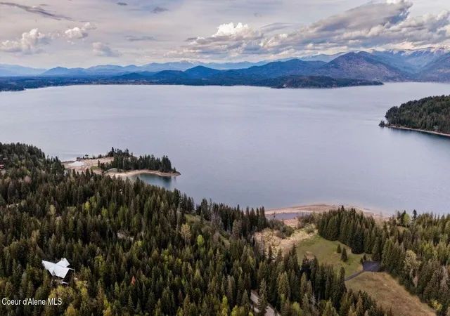 3rd image of 89 Lynx Run Rd, Sagle, ID 83860 | MLS# 26-5544