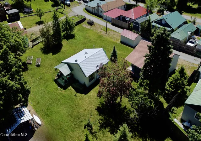 Homes for sale in Silverton, ID | 108 Markwell Ave, Silverton, ID 83867 | MLS# 26-5609