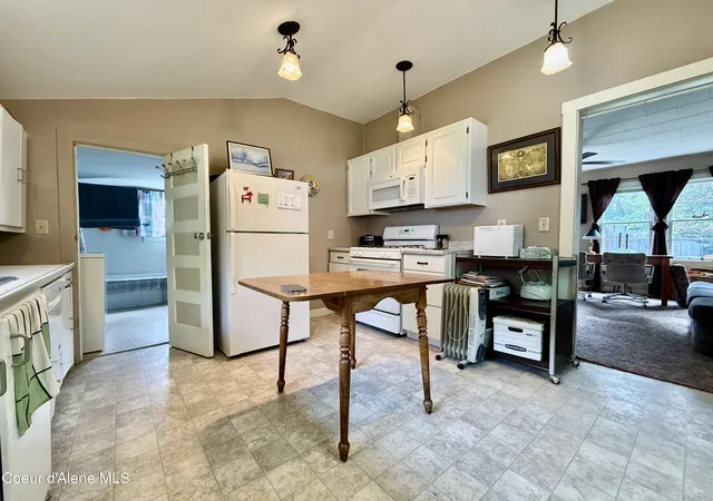 4th image of 108 Markwell Ave, Silverton, ID 83867 | MLS# 26-5609