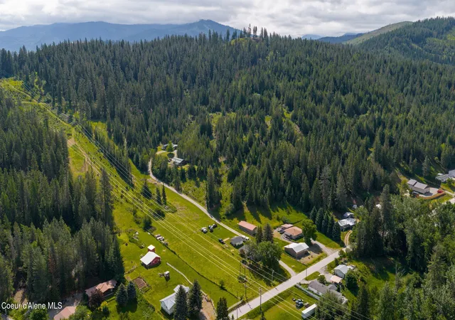 Homes for sale in Kingston, ID | 357 Hunt Gulch Rd, Kingston, ID 83839 | MLS# 26-5565