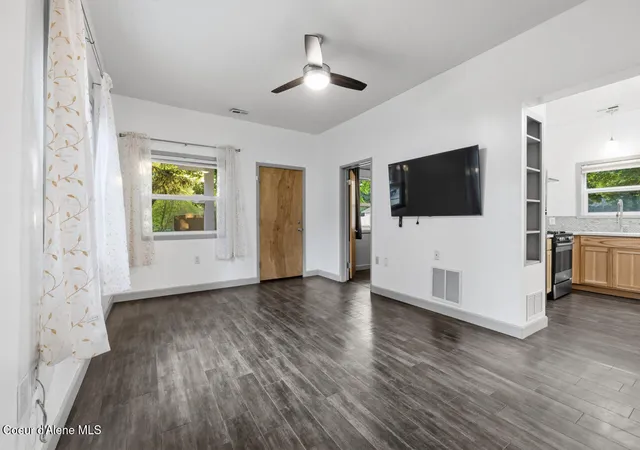 Photo 3 of Single family home for sale at 1140 N 6th Street, Coeur D Alene, ID 83814 | MLS# 26-5645 | Listing updated on 2026-09-18