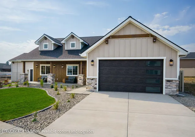 Photo 3 of Sale Pending at 1075 W Cordgrass Ave, Post Falls, ID 83854 | MLS# 26-5684 | Listing updated on 2026-06-04