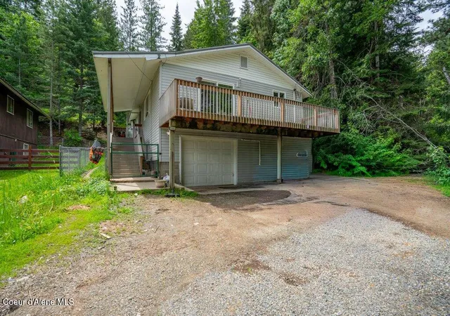 Homes for sale in St. Maries, ID | 2006 Boundary Loop, St. Maries, ID 83861 | MLS# 26-5715