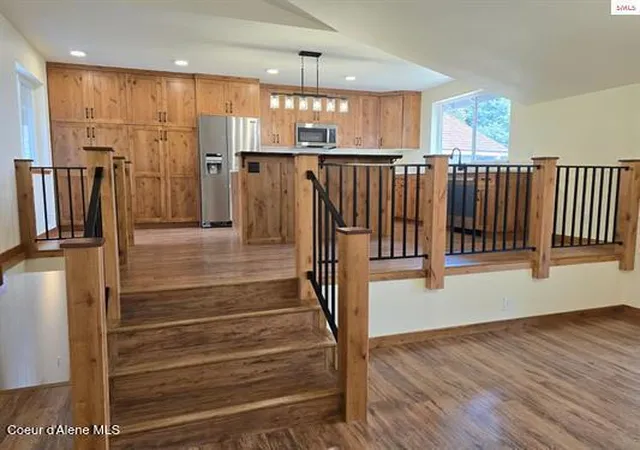 Homes for sale in Bonners Ferry, ID | 6894 Wild Rose Ln, Bonners Ferry, ID 83805 | MLS# 26-5654