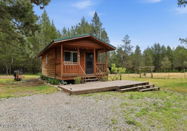 Photo 3 of Single family home for sale at 131 Outback Loop, Spirit Lake, ID 83869 | MLS# 26-5935 | Listing updated on 2026-06-10