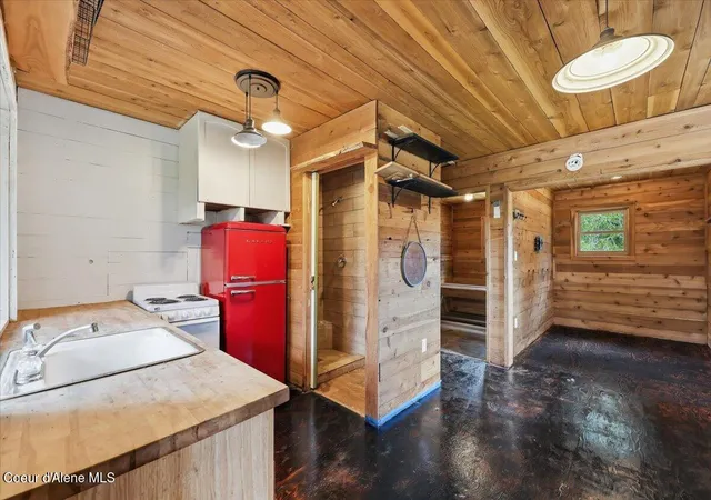 Photo 3 of Single family home for sale at 131 Outback Loop, Spirit Lake, ID 83869 | MLS# 26-5935 | Listing updated on 2026-06-10