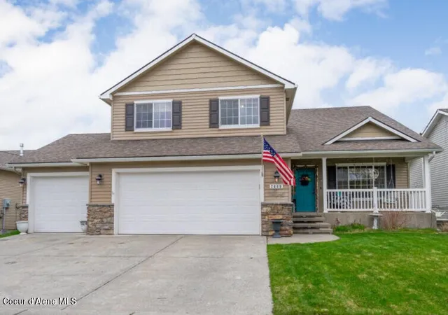 Homes for sale in Coeur D'alene, ID | 2689 W Loire Dr, Coeur D'alene, ID 83815 | MLS# 26-5687