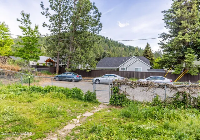 5th image of 1709 E Haycraft Ave, Coeur D Alene, ID 83815 | MLS# 26-5707