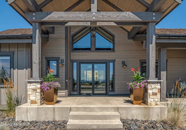 2nd image of 15400 S Chalone Dr, Coeur D'alene, ID 83814 | MLS# 26-5716
