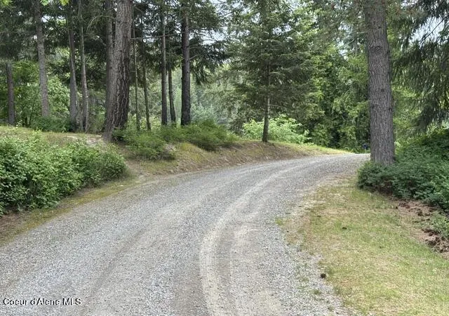 Homes for sale in Bonners Ferry, ID | 6855 Cemetery Rd, Bonners Ferry, ID 83805 | MLS# 26-5703