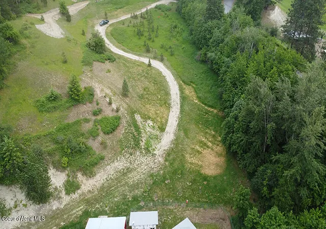 3rd image of 6855 Cemetery Rd, Bonners Ferry, ID 83805 | MLS# 26-5703
