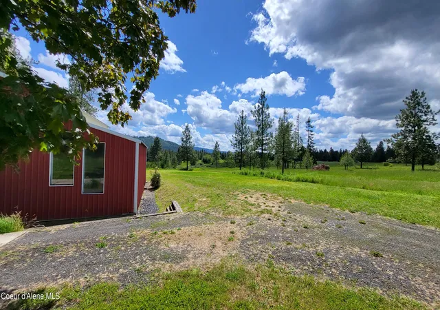 Homes for sale in Harrison, ID | 6202 E Wood Ln, Harrison, ID 83833 | MLS# 26-5725