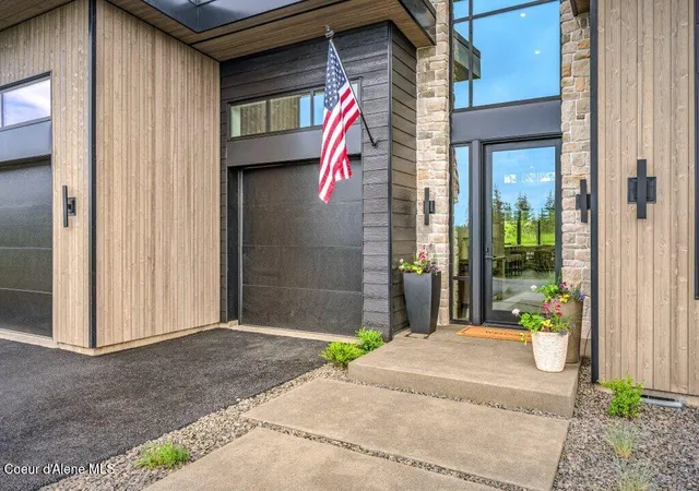3rd image of 5670 W Double Eagle Ct, Coeur D'alene, ID 83814 | MLS# 26-6994