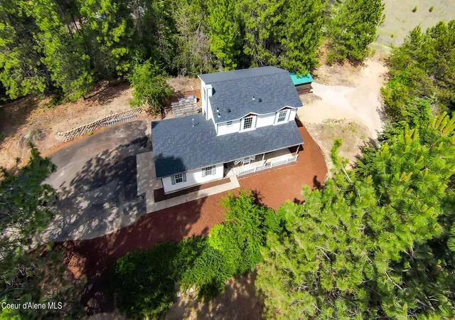 Homes for sale in Bonners Ferry, ID | 105 Ponderosa Wy, Bonners Ferry, ID 83805 | MLS# 26-5870