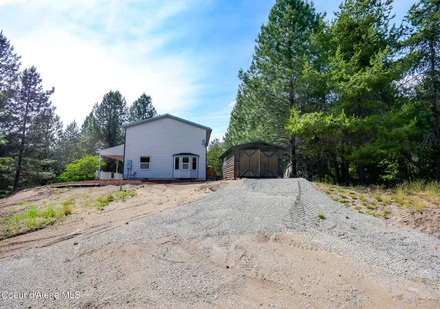Homes for sale in Bonners Ferry, ID | 105 Ponderosa Wy, Bonners Ferry, ID 83805 | MLS# 26-5870