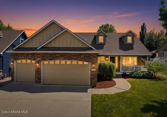 Homes for sale in Coeur D Alene, ID | 2680 W Palais Dr, Coeur D Alene, ID 83815 | MLS# 26-6293