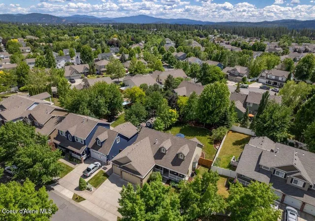 Homes for sale in Coeur D Alene, ID | 2680 W Palais Dr, Coeur D Alene, ID 83815 | MLS# 26-6293