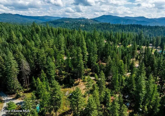 Homes for sale in Hayden, ID | Nka N Rollins Beach Loop, Hayden, ID 83835 | MLS# 26-5956