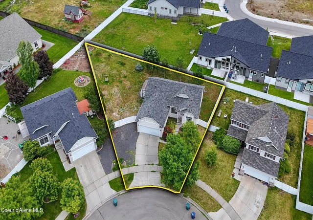 Homes for sale in Coeur D Alene, ID | 2513 W Timberlake Loop, Coeur D Alene, ID 83815 | MLS# 26-6028