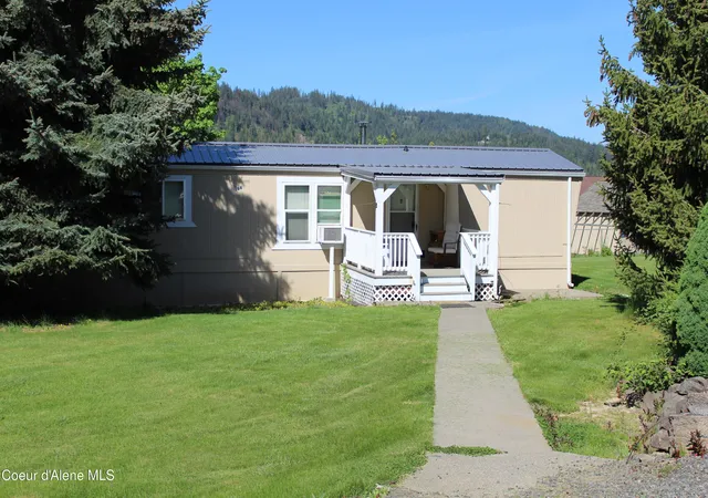 Homes for sale in Saint Maries, ID | 166 Garden Wy, Saint Maries, ID 83861 | MLS# 26-6038