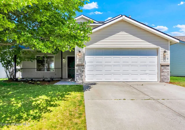 Homes for sale in Coeur D Alene, ID | 3619 W Manning Loop, Coeur D Alene, ID 83815 | MLS# 26-6123