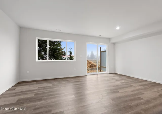 Homes for sale in Hayden, ID | 9814 N Laylin Cir, Hayden, ID 83835 | MLS# 26-6093