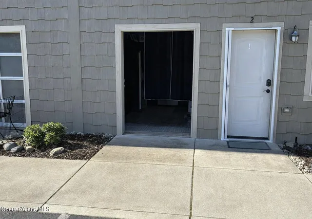 Homes for sale in Bayview, ID | 33972 N Corbin St #A2, Bayview, ID 83803 | MLS# 26-6135