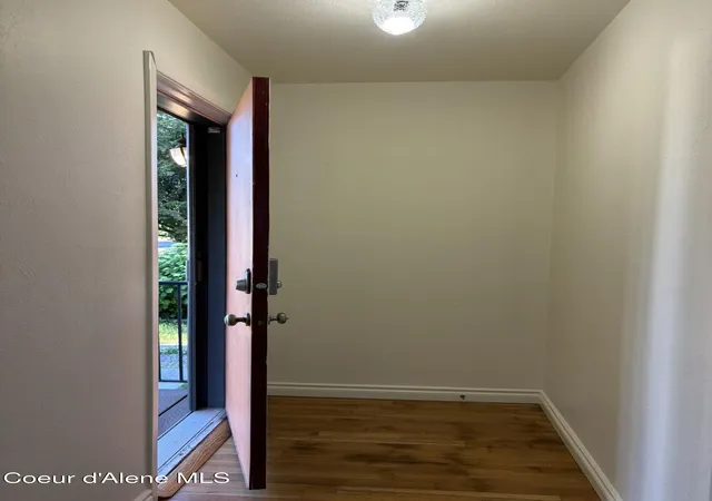 image of 957 N 7th St, Coeur D Alene, ID 83814 | MLS# 26-6145