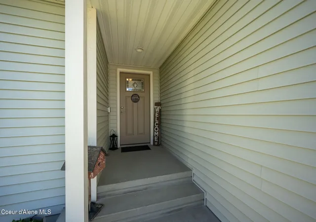 4th image of 516 W Tennessee Ave, Post Falls, ID 83854 | MLS# 26-6305