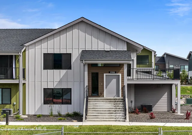 Homes for sale in Post Falls, ID | 1229 E Millworx Loop, Post Falls, ID 83854 | MLS# 26-6410