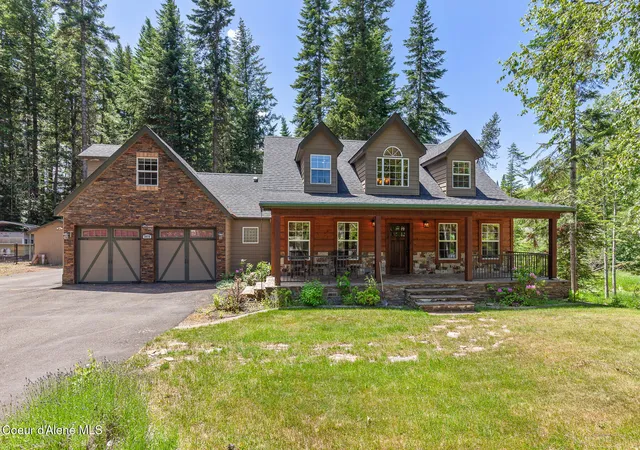 Homes for sale in Hayden, ID | 3075 E York Ct, Hayden, ID 83835 | MLS# 26-6226