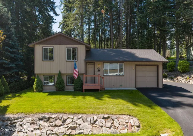 1st image of 18144 W Hauserview Dr, Hauser, ID 83854 | MLS# 26-6261