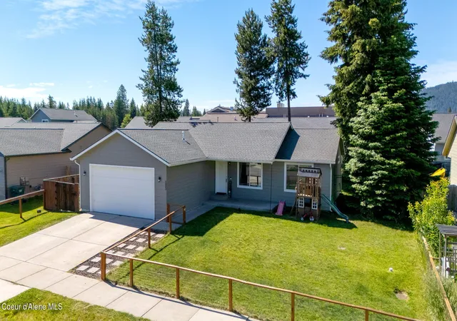 Homes for sale in Spirit Lake, ID | 5802 W Joss Ln, Spirit Lake, ID 83869 | MLS# 26-6420