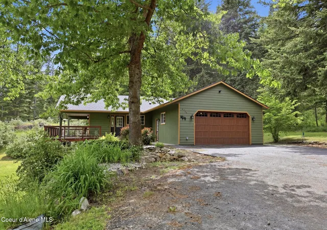 Photo 3 of Single family home for sale at 8766 W Barrett Dr, Rathdrum, ID 83858 | MLS# 26-6496 | Listing updated on 2026-08-18