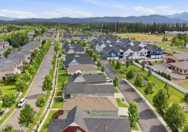 Homes for sale in Coeur D Alene, ID | 6581 N Descartes Dr, Coeur D Alene, ID 83815 | MLS# 26-6358