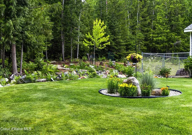 Photo 3 of Single family home for sale at 518 High Rd, Sandpoint, ID 83864 | MLS# 26-6572 | Listing updated on 2026-06-26
