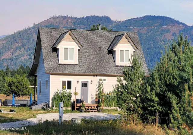 1st image of 2301 Mc Arthur Lake Rd, Naples, ID 83847 | MLS# 26-6340