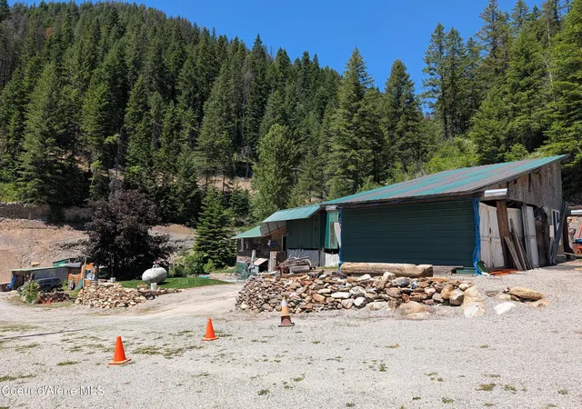 4th image of 36C Gorge Gulch Rd, Wallace, ID 83873 | MLS# 26-6489