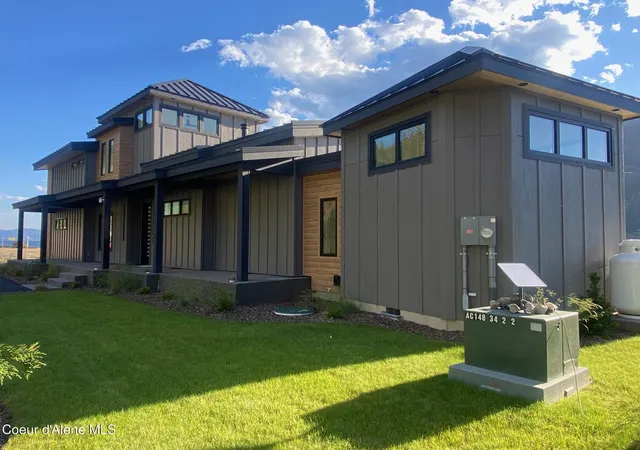 4th image of 1770,1808 Garfield Bay Rd, Sagle, ID 83860 | MLS# 26-6432