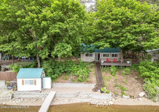 Homes for sale in Rathdrum, ID | 5860 W Freeman Rd, Rathdrum, ID 83858 | MLS# 26-6428