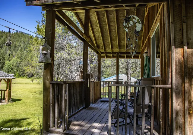 Homes for sale in Priest River, ID | 3446 Lw Quartz Creek Rd, Priest River, ID 83856 | MLS# 26-6461