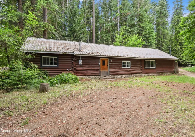 Homes for sale in Rathdrum, ID | 7563 W Radmer Rd, Rathdrum, ID 83858 | MLS# 26-6586