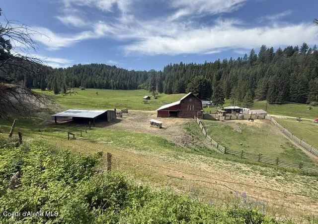 2nd image of 6855b Cemetery Rd, Bonners Ferry, ID 83805 | MLS# 26-6467