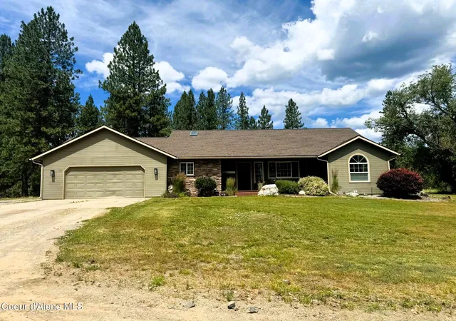 Photo 3 of Single family home for sale at 6637 E Little Joe Rd, Coeur D Alene, ID 83814 | MLS# 26-6549 | Listing updated on 2026-08-20