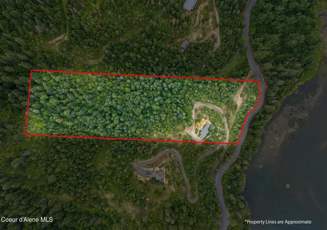 Photo 2 of Single family home for sale at 8753 S Loffs Bay Rd, Coeur D Alene, ID 83814 | MLS# 26-6837 | Listing updated on 2026-07-02