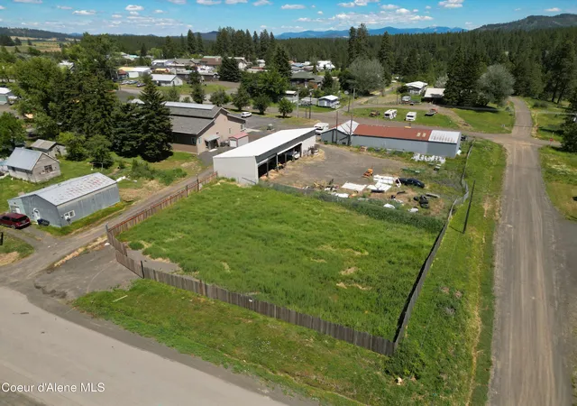 5th image of 866 E St, Plummer, ID 83851 | MLS# 26-7111