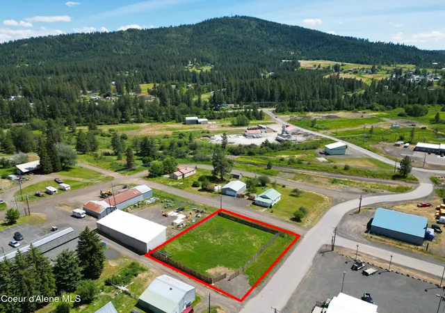 Photo 1 of Land for sale at 866 East St, Plummer, ID 83851 | MLS# 26-7111 | Listing updated on 2026-09-08