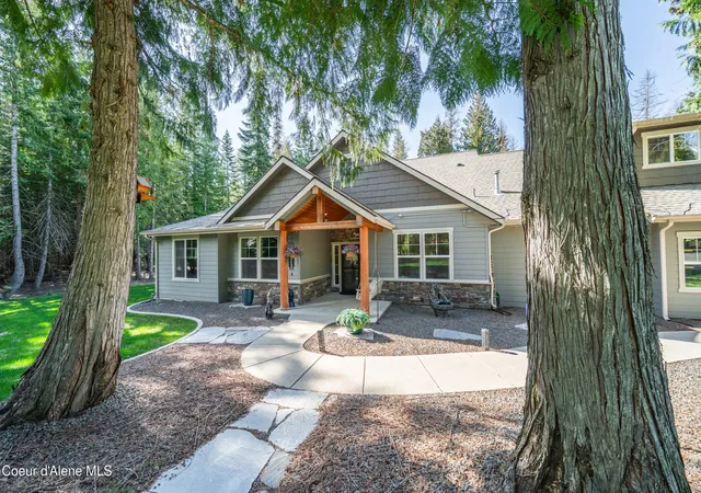 Homes for sale in Rathdrum, ID | 3102 W Mack Ln, Rathdrum, ID 83858 | MLS# 26-6534