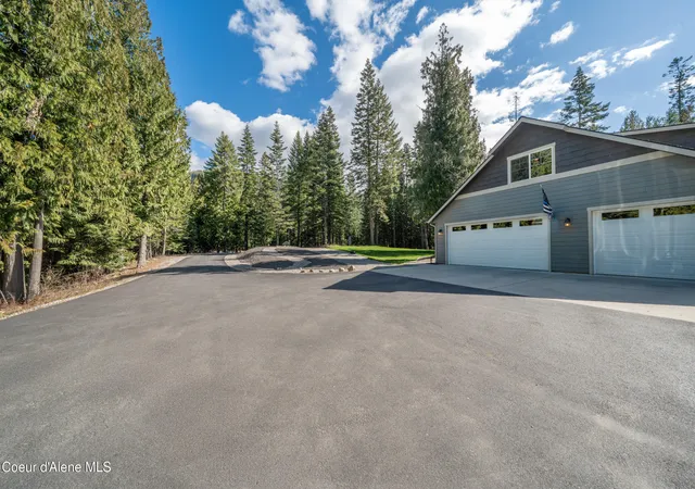 Homes for sale in Rathdrum, ID | 3102 W Mack Ln, Rathdrum, ID 83858 | MLS# 26-6534