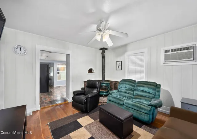Photo 3 of Single family home for sale at 1901 E Pennsylvania Ave, Coeur D Alene, ID 83814 | MLS# 26-6614 | Listing updated on 2026-06-26